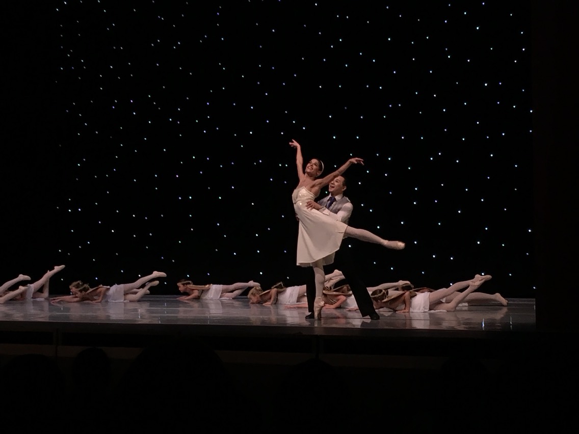 Menlowe Ballet’s performance en pointe