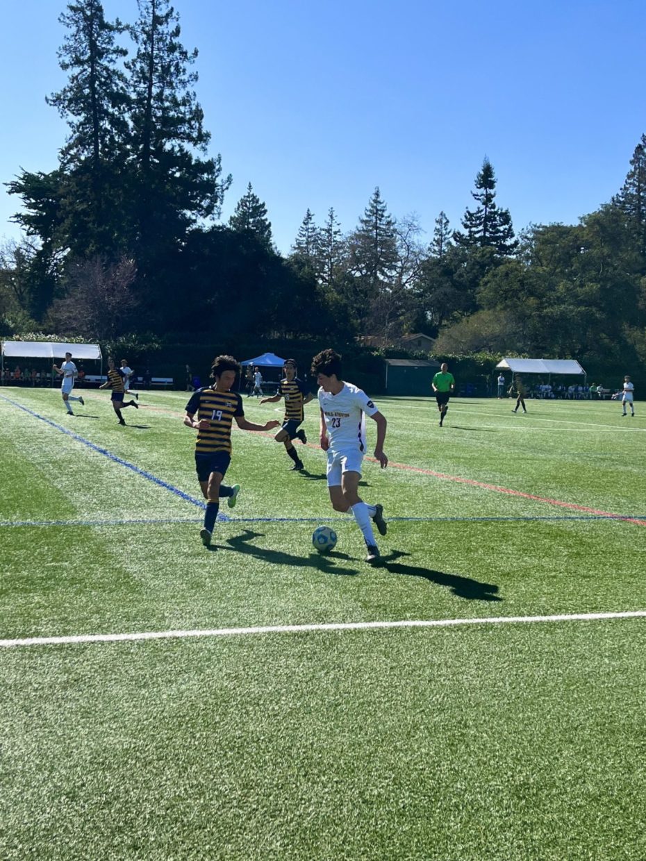 Boys Soccer Defeats Menlo to Advance in The CCS Playoffs