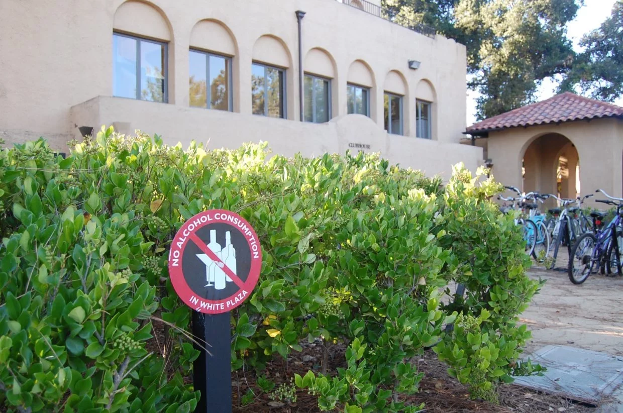 Opinion: Stanford Ban on Hard Alcohol is Harmful to Students