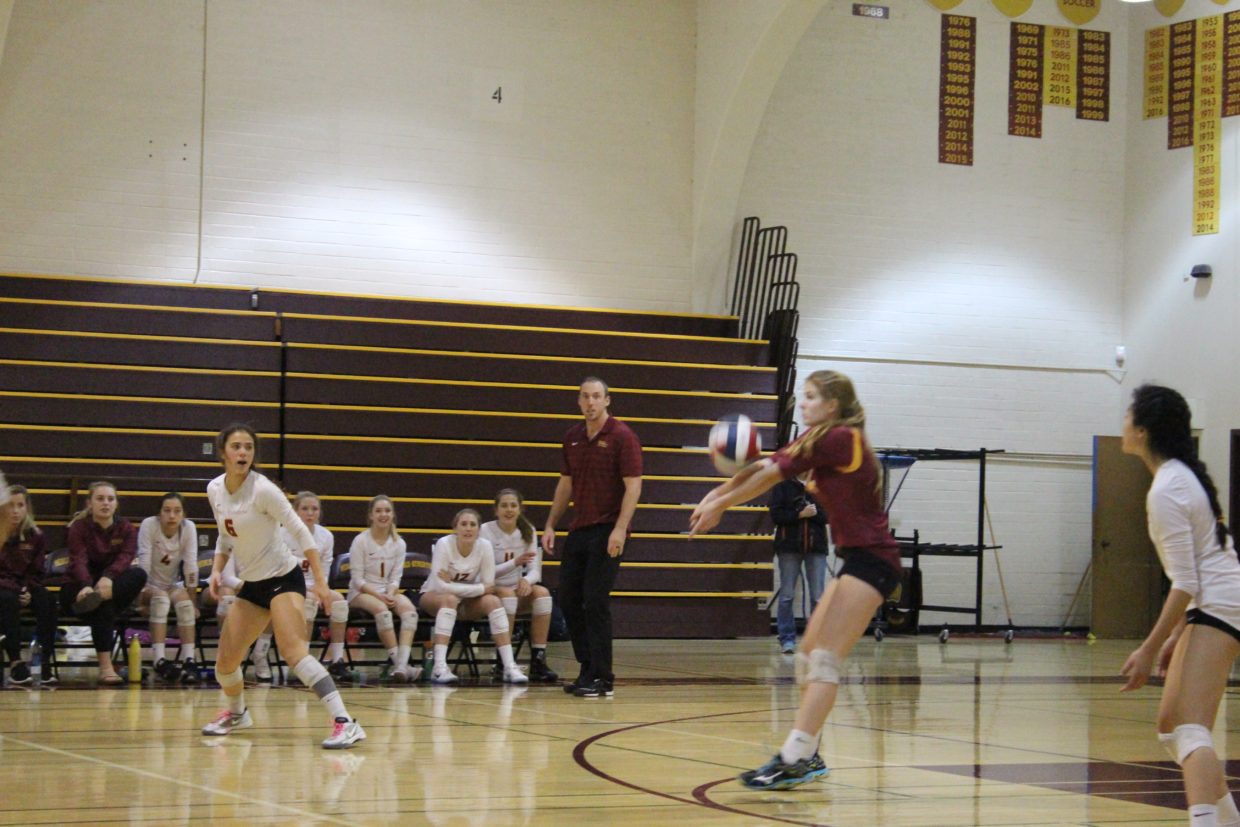 Girls’ Volleyball Beats Turlock, Advances to Northern California Championship