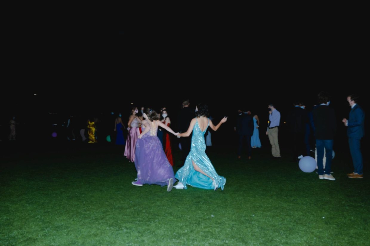 Seniors Take to the Field for Prom